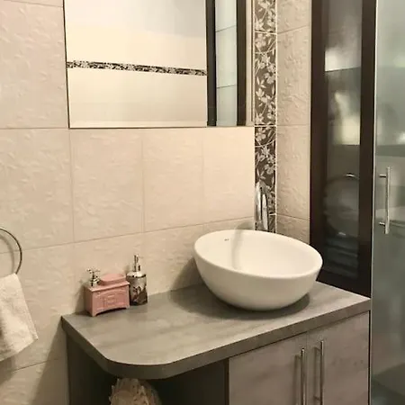 Nad Rzeka Przy Parku Zamkowym 公寓